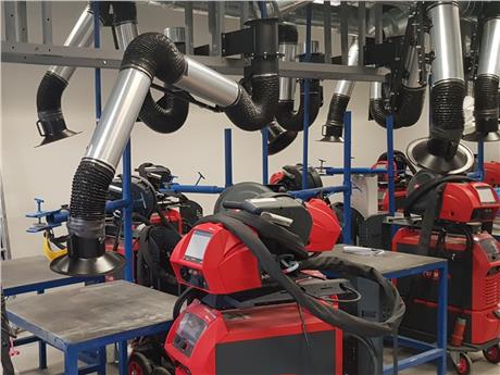 Isporuka i opremanje, AMM Manufacturing DOO